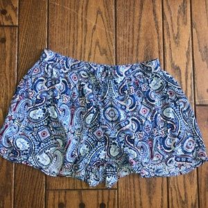 Hollister paisley shorts